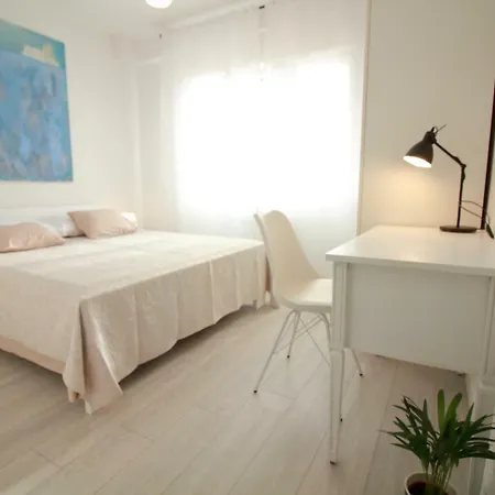 Апартаменты Tramontana - Cozy And Charming Close To Sea *